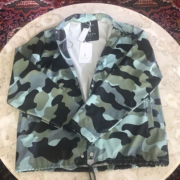 NWT Rains Camo Waterproof Hooded Jacket - Picture 6 of 7